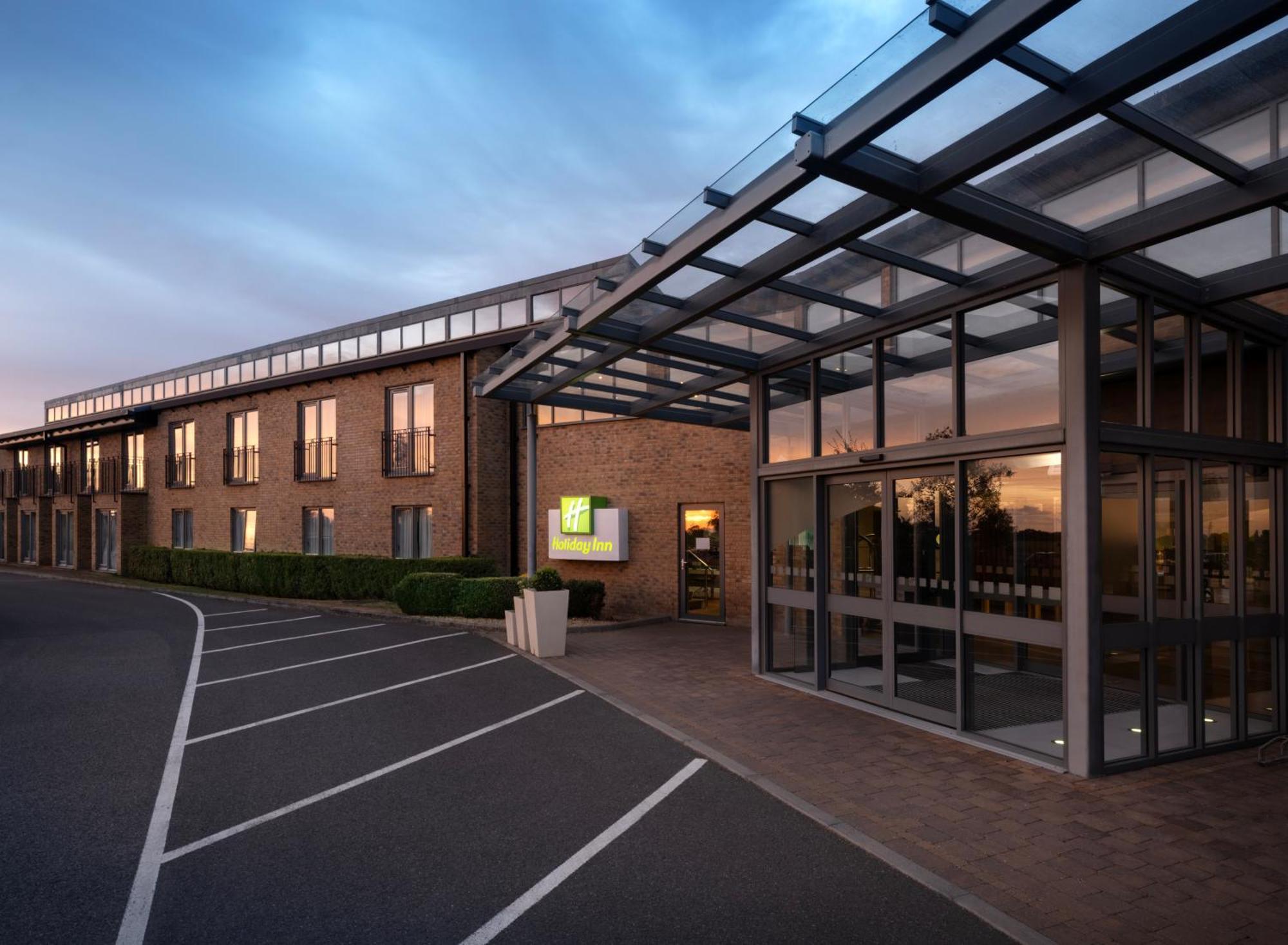 Holiday Inn Huntingdon Racecourse By Ihg Kültér fotó