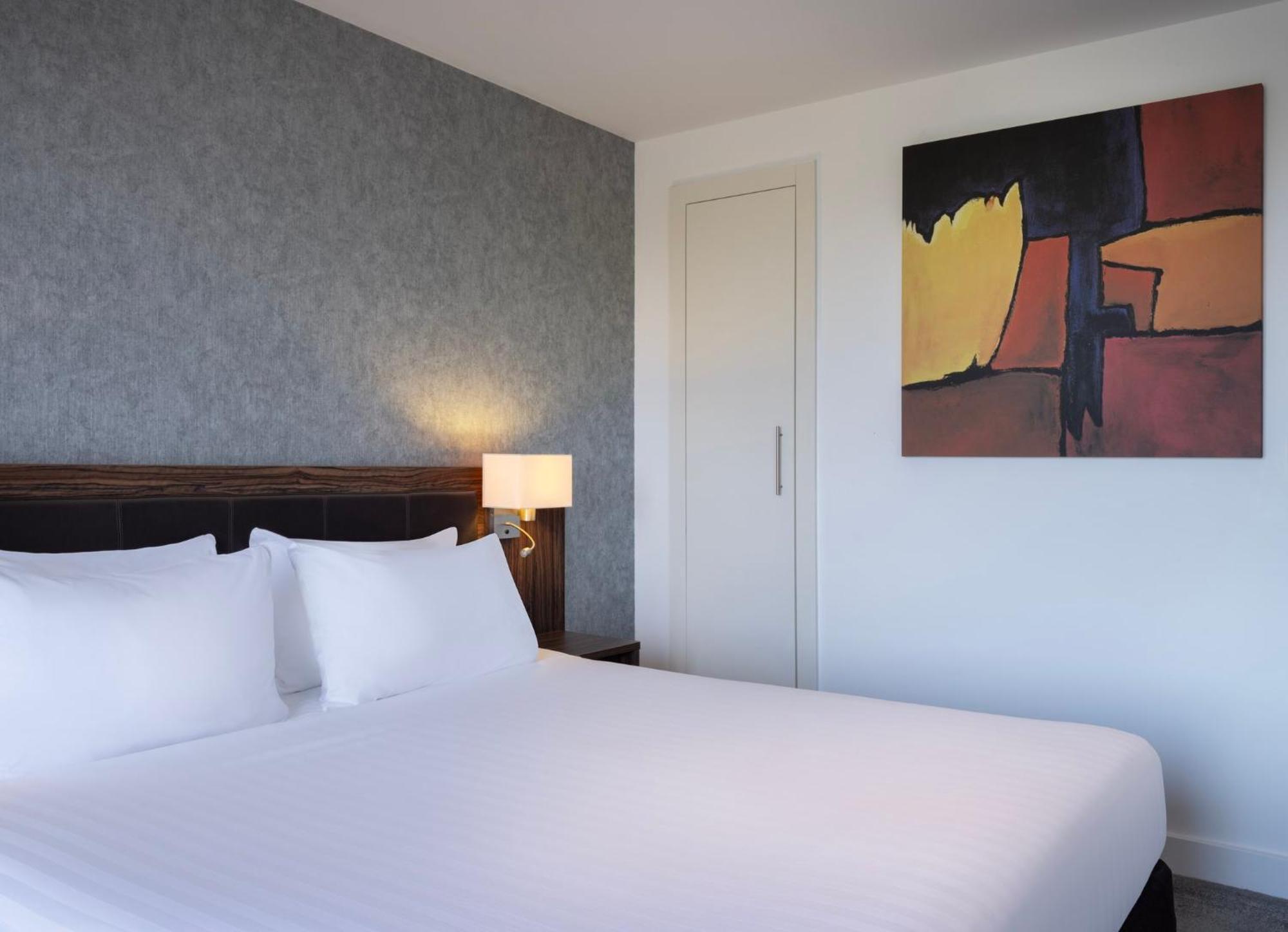 Holiday Inn Huntingdon Racecourse By Ihg Kültér fotó