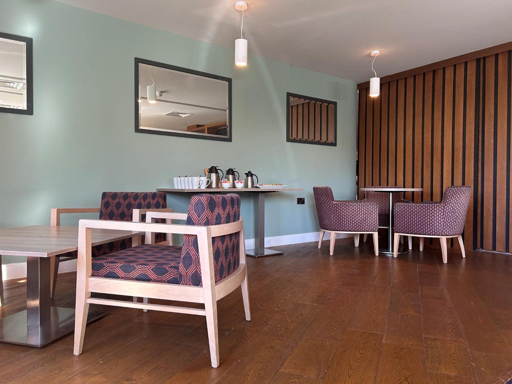 Holiday Inn Huntingdon Racecourse By Ihg Kültér fotó